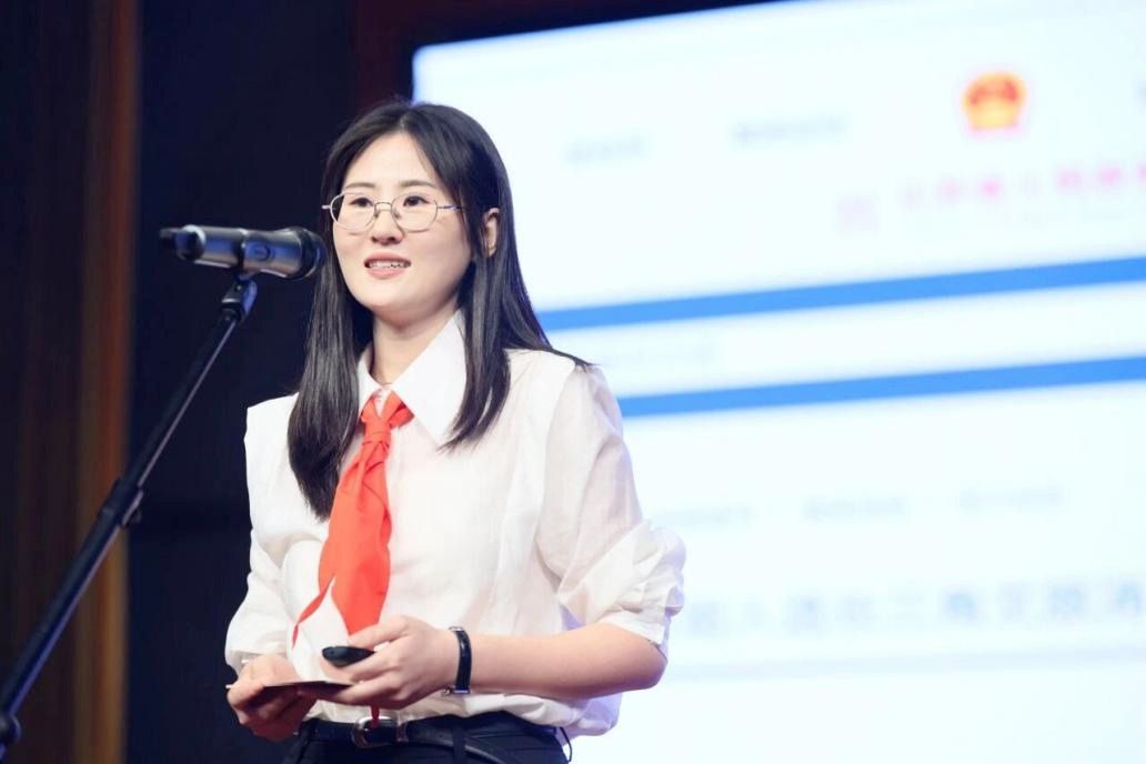 喜报！我校童晓宇老师荣获市、区少先队辅导员技能大赛双项一等奖！